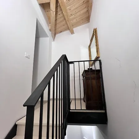 La Piazzetta Casa de Férias LʼAquila