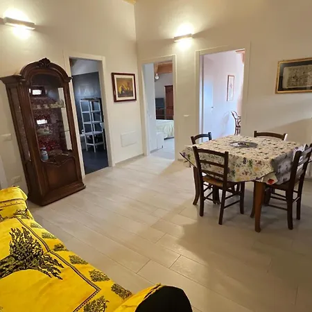 La Piazzetta Holiday home L'Aquila