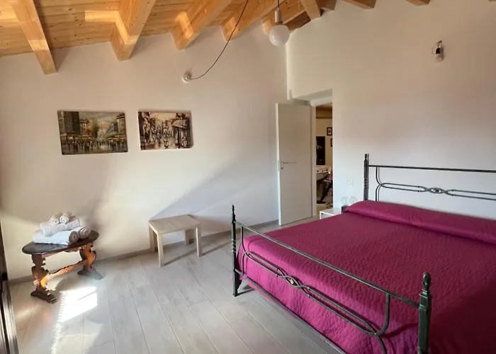 La Piazzetta * LʼAquila